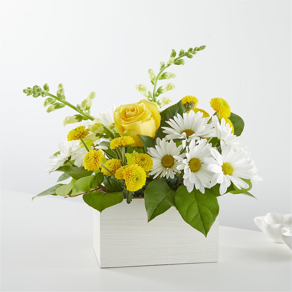Sun Salutation Box Bouquet – Kennedale Florist, Saginaw TX