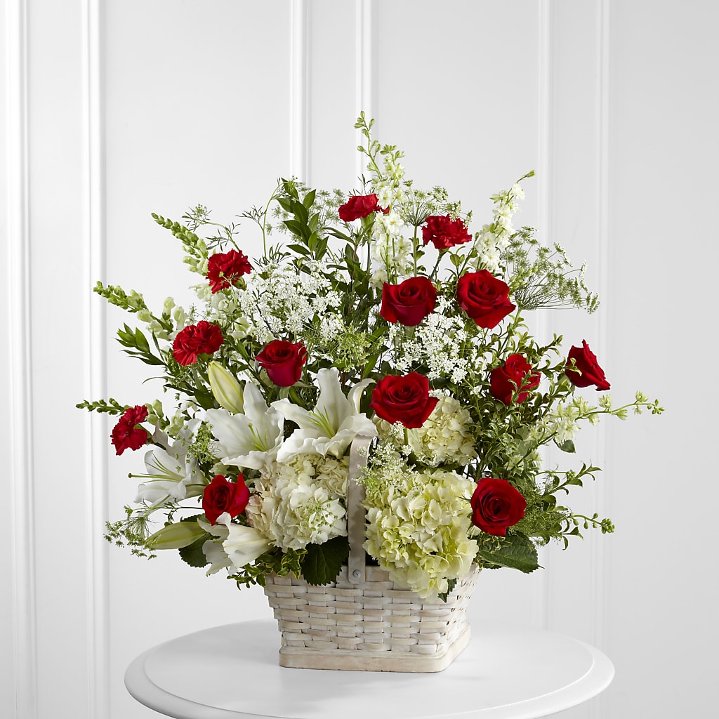 In Loving Memory Arrangement – Kennedale Florist, Saginaw TX
