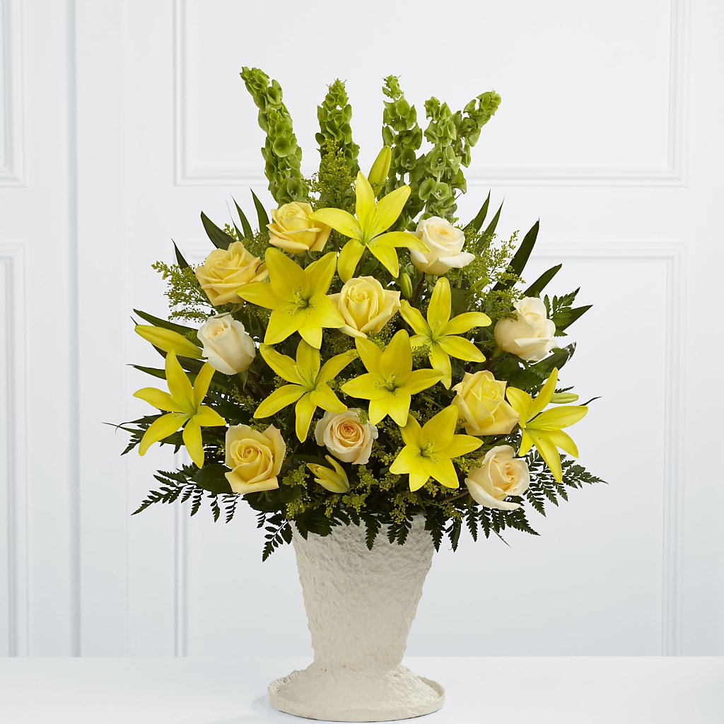Golden Memories Arrangement – Kennedale Florist, Saginaw TX