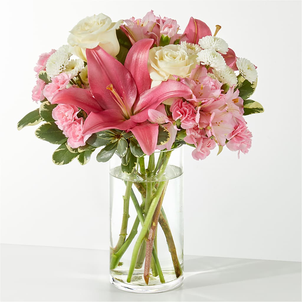 Piece of Cake Bouquet – Kennedale Florist, Saginaw TX