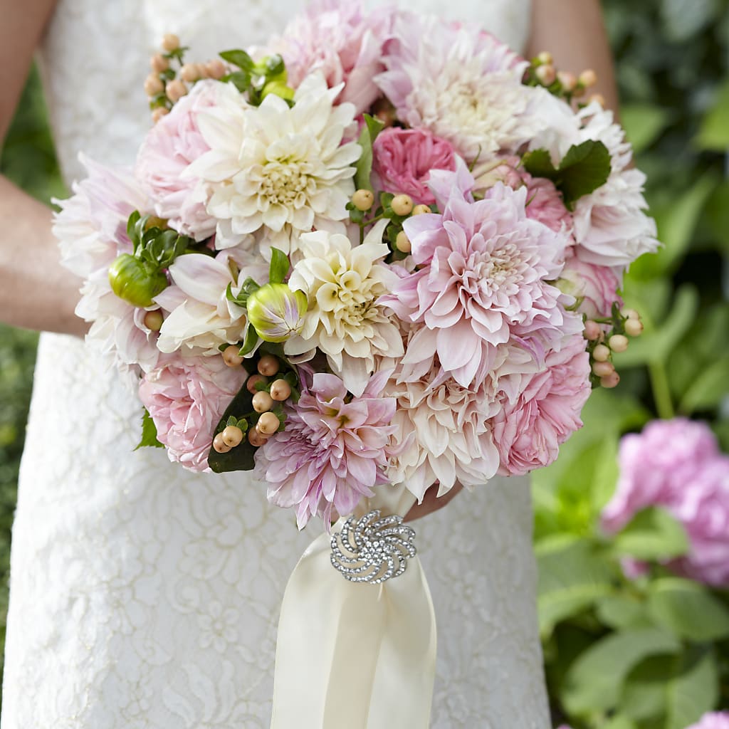 Heart's Promise Bouquet – Kennedale Florist, Saginaw TX