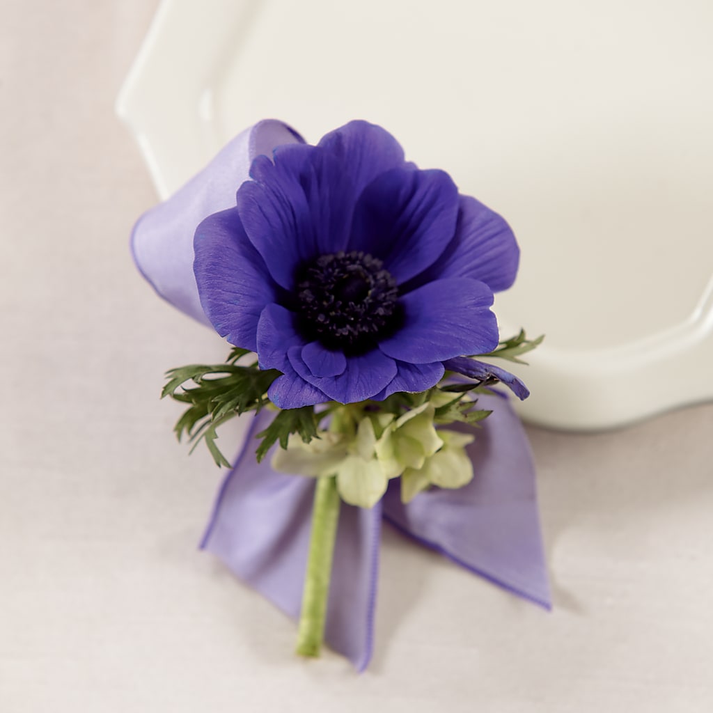Purple Passion Boutonniere – Kennedale Florist, Saginaw TX