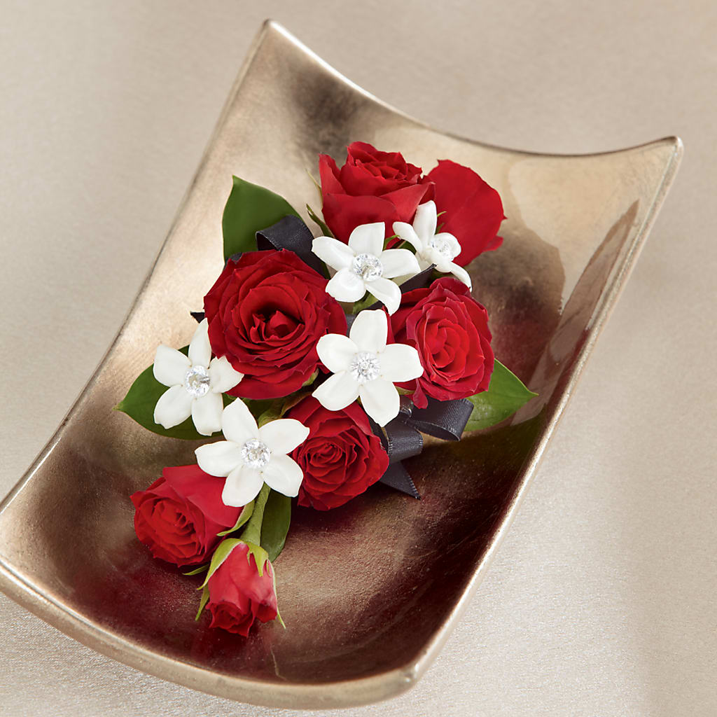 Poetry Corsage – Kennedale Florist, Saginaw TX