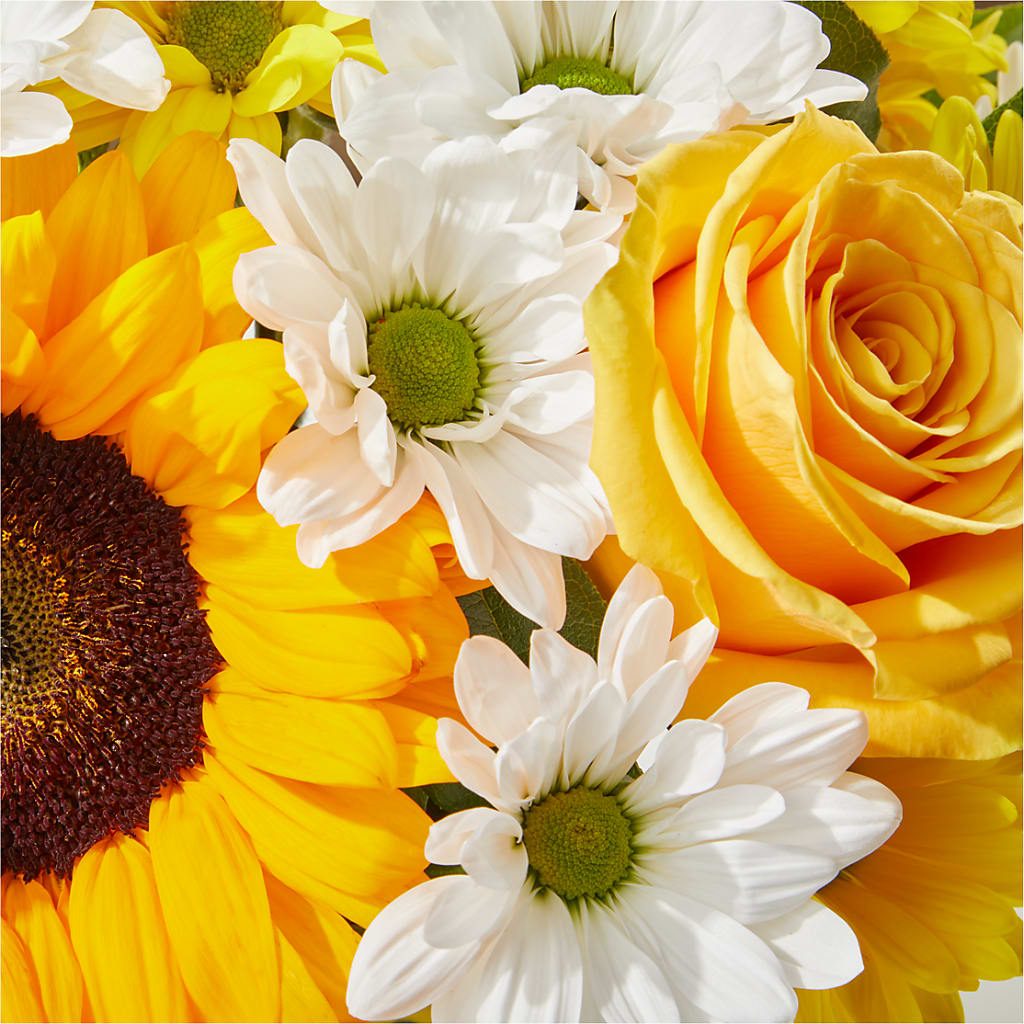 Be Happy Bouquet –  Kennedale Florist, Saginaw TX