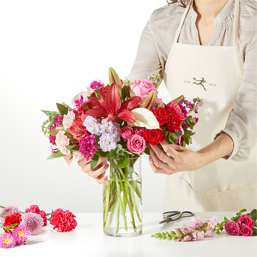 Swooning Over You - A Luxury Florist Original –  Kennedale Florist, Saginaw TX