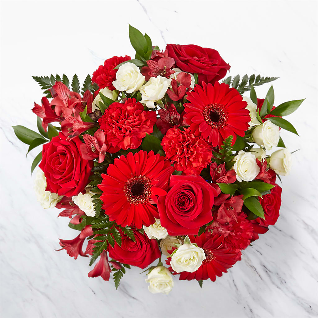 Hearts Embrace Bouquet –  Kennedale Florist, Saginaw TX
