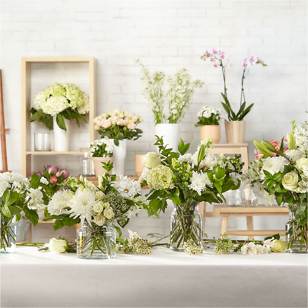 Classic Ivory – A Florist Original –  Kennedale Florist, Saginaw TX