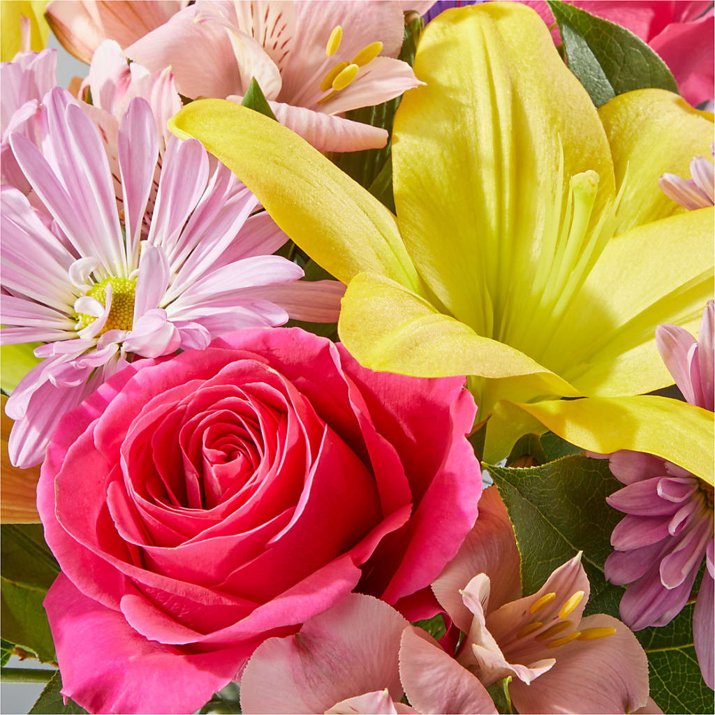 Sprinkles Bouquet –  Kennedale Florist, Saginaw TX