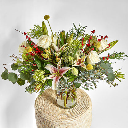 Berry & Bright Bouquet –  Kennedale Florist, Saginaw TX