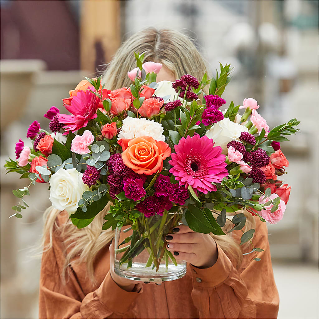 Smell the Roses Bouquet –  Kennedale Florist, Saginaw TX