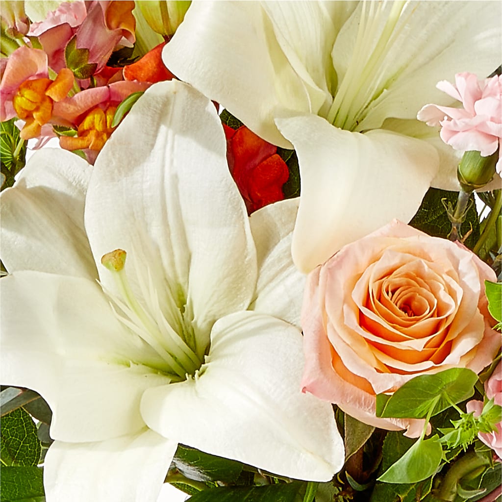Grapefruit Splash Bouquet –  Kennedale Florist, Saginaw TX